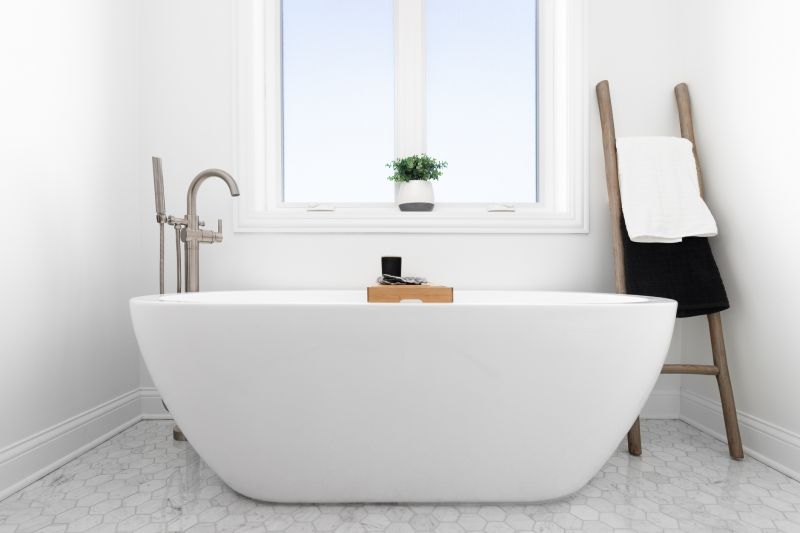 Stylish Modern Bathtub